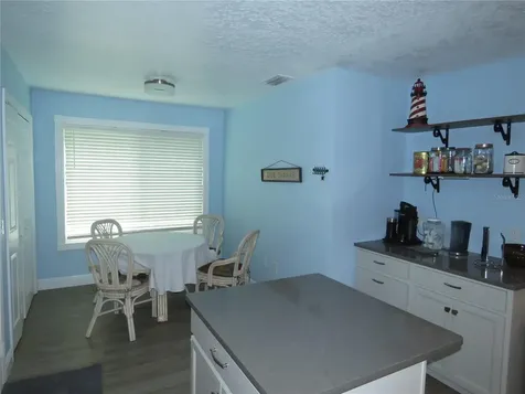 995 Spinnaker Court Tarpon Springs FL 34689