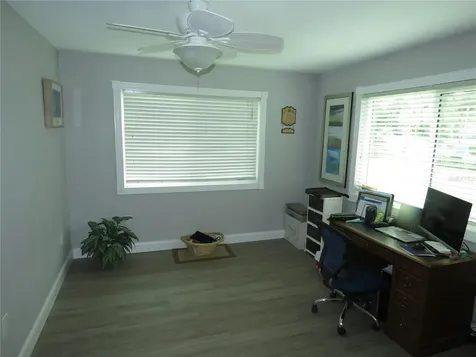 995 Spinnaker Court Tarpon Springs FL 34689