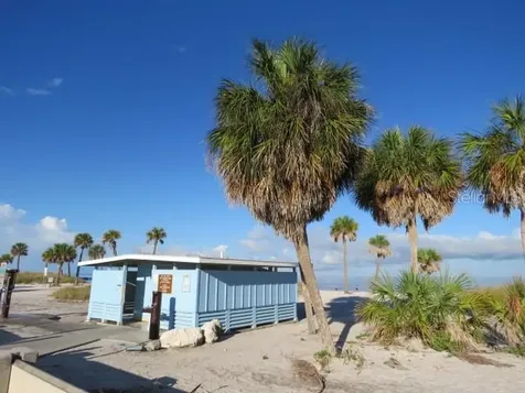 995 Spinnaker Court Tarpon Springs FL 34689
