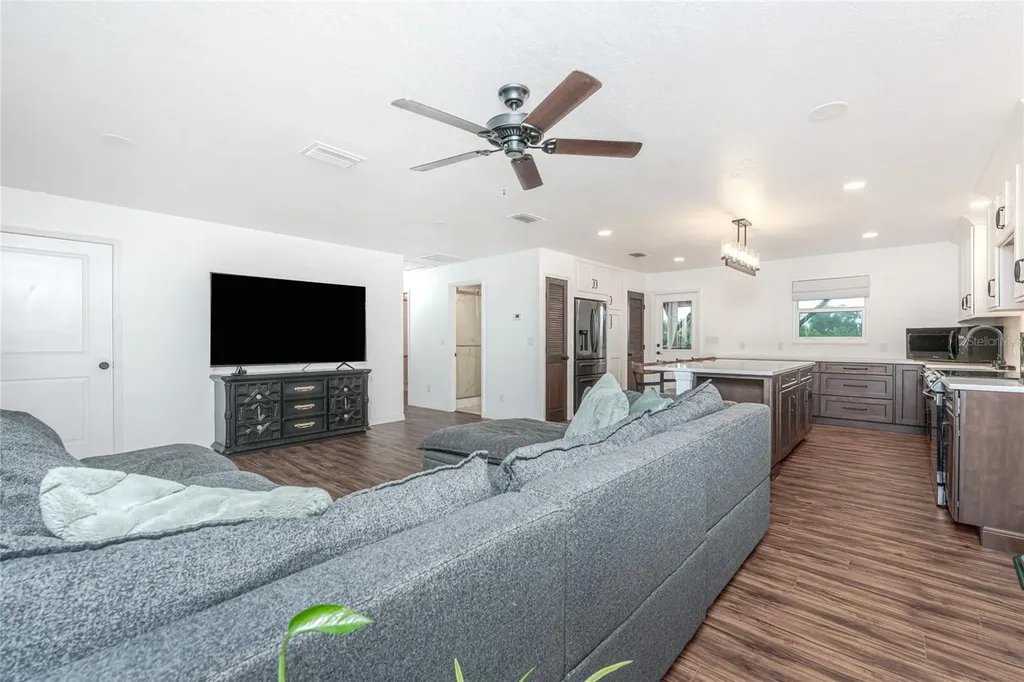 3129 Banyan Way Punta Gorda FL 33950