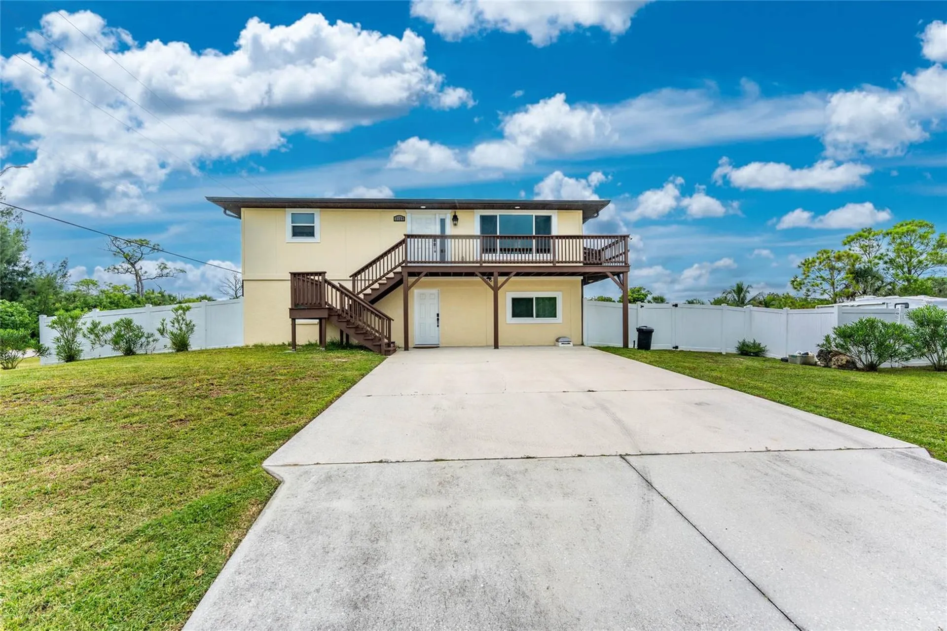 3129 Banyan Way Punta Gorda FL 33950