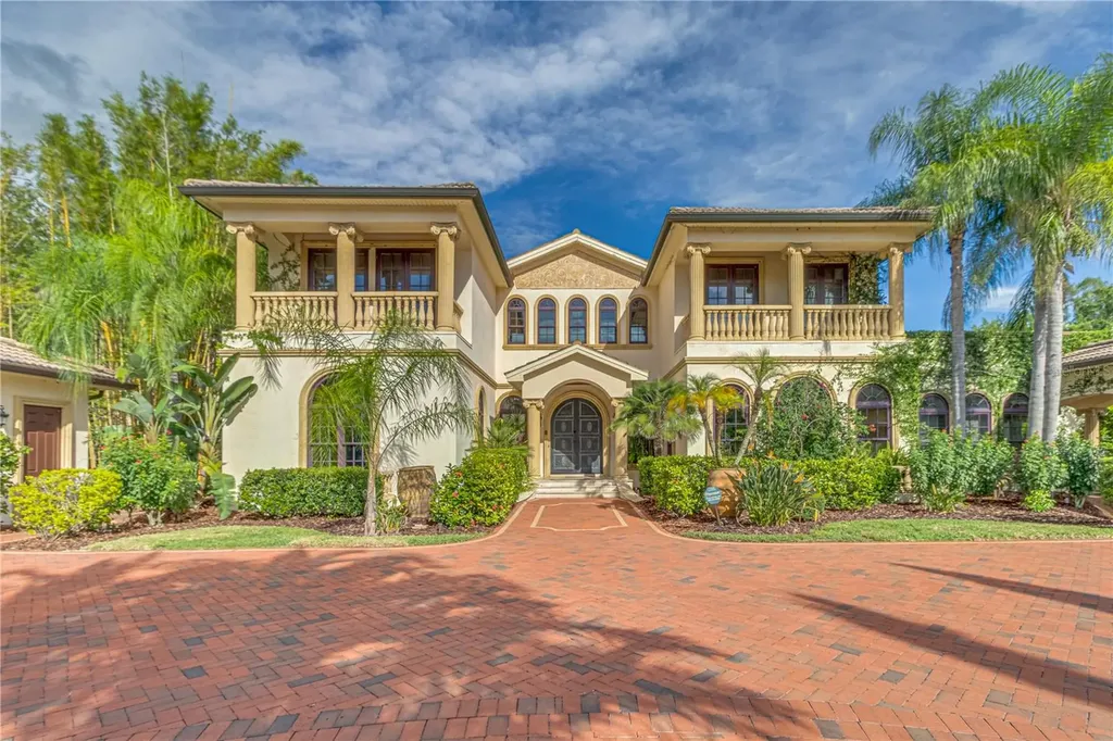 117 Bellamere Palms Court Lutz FL 33549