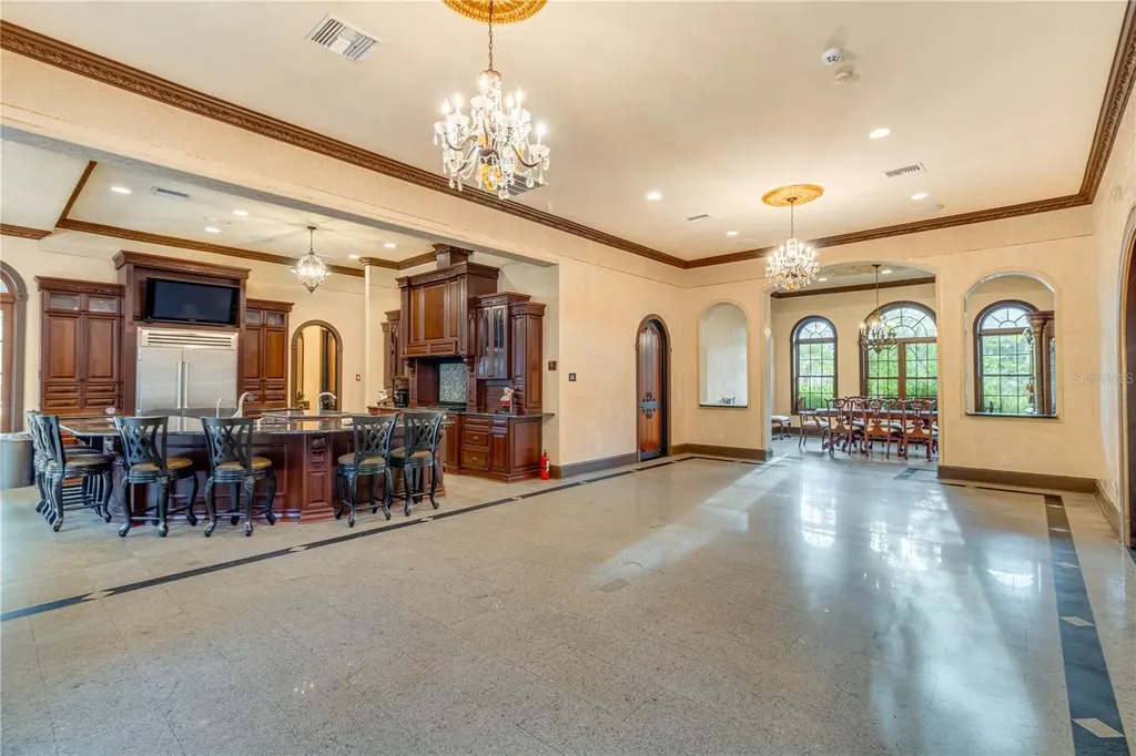 117 Bellamere Palms Court Lutz FL 33549