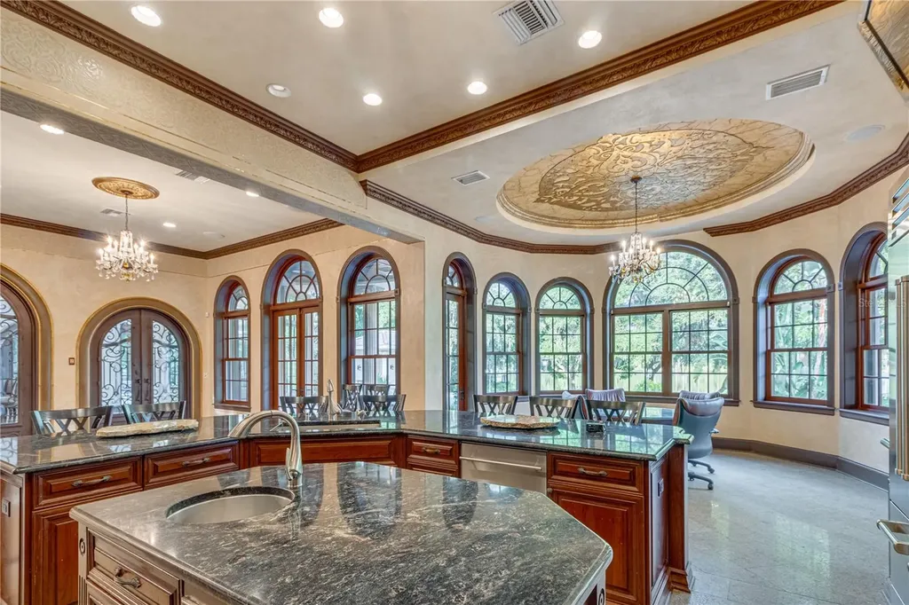 117 Bellamere Palms Court Lutz FL 33549