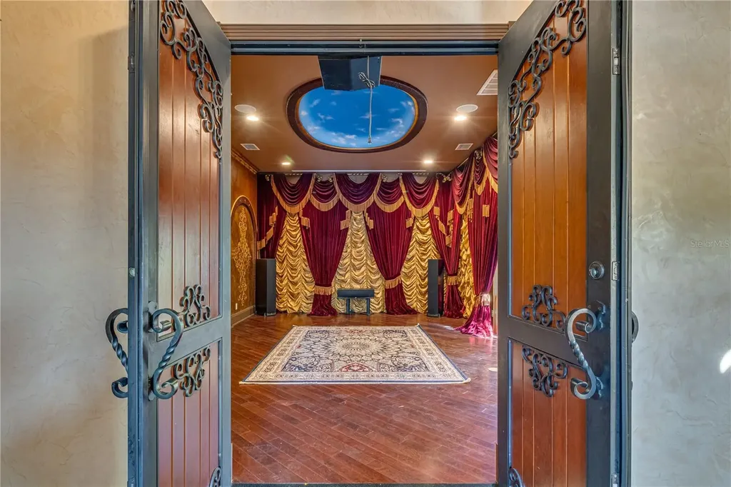 117 Bellamere Palms Court Lutz FL 33549