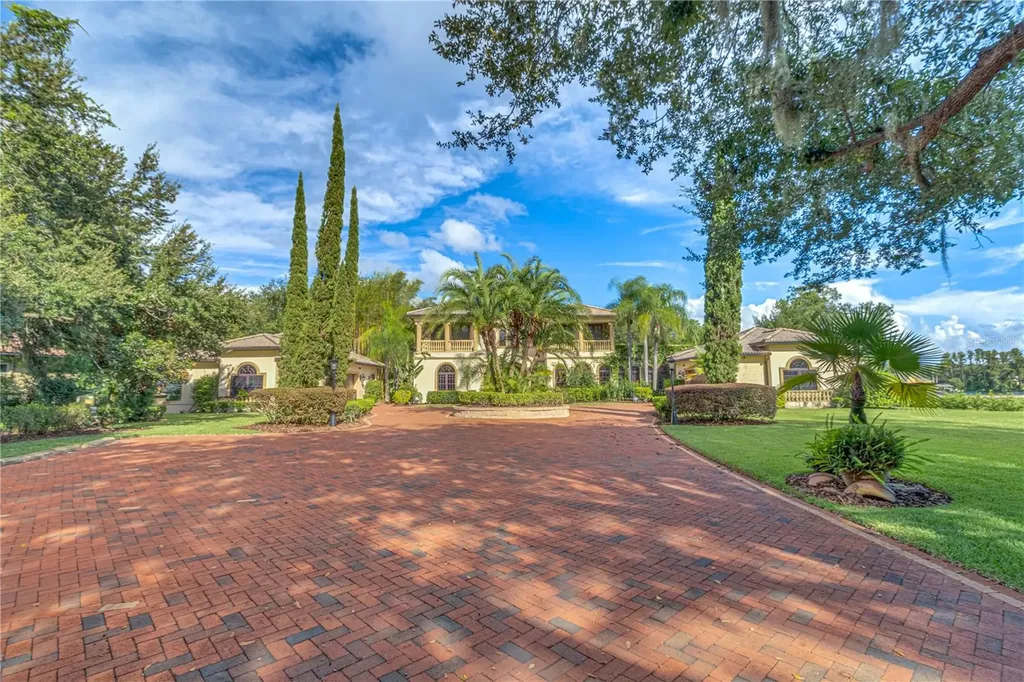 117 Bellamere Palms Court Lutz FL 33549
