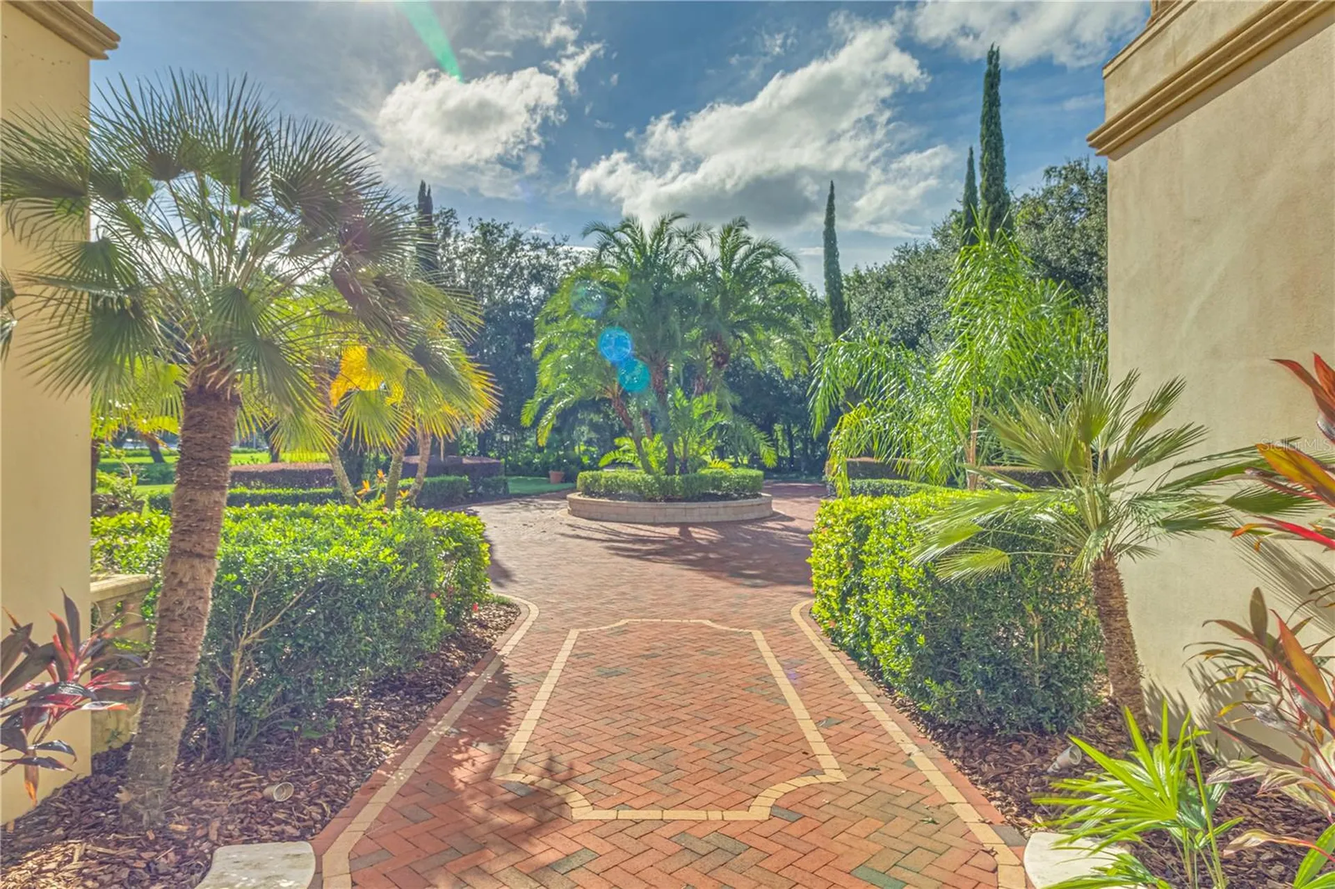 117 Bellamere Palms Court Lutz FL 33549