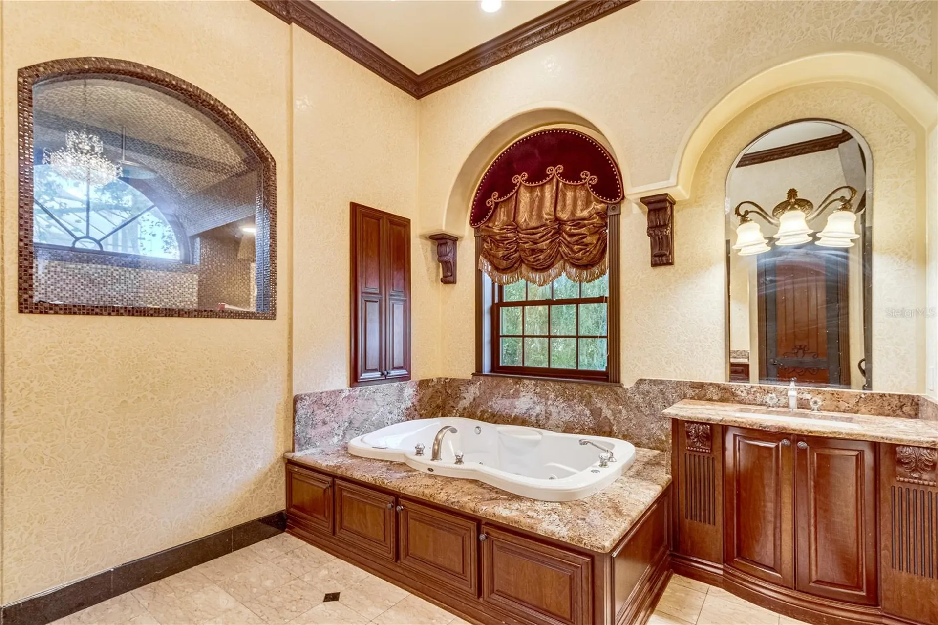 117 Bellamere Palms Court Lutz FL 33549