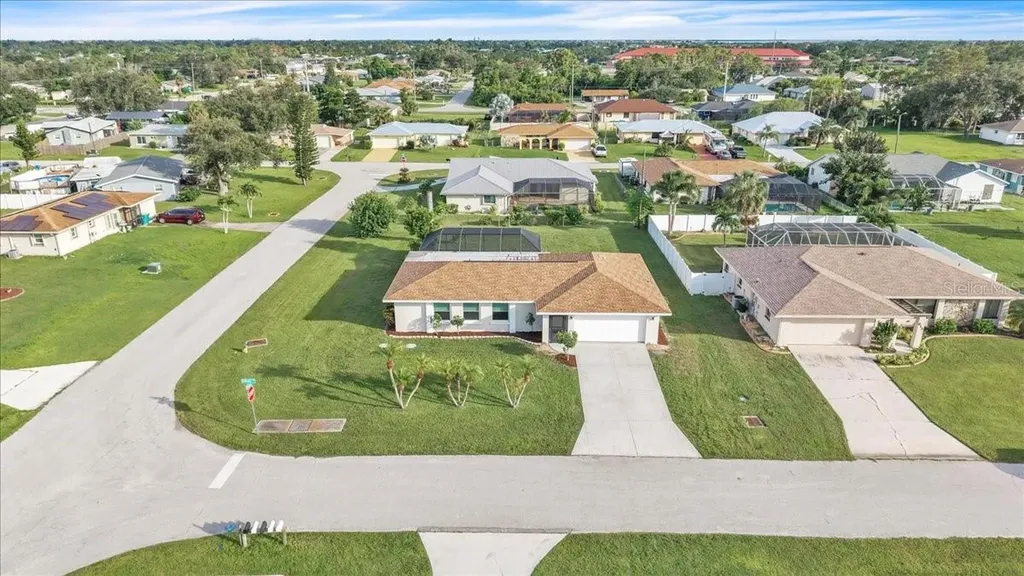 907 Sidney Terrace NW Port Charlotte FL 33948