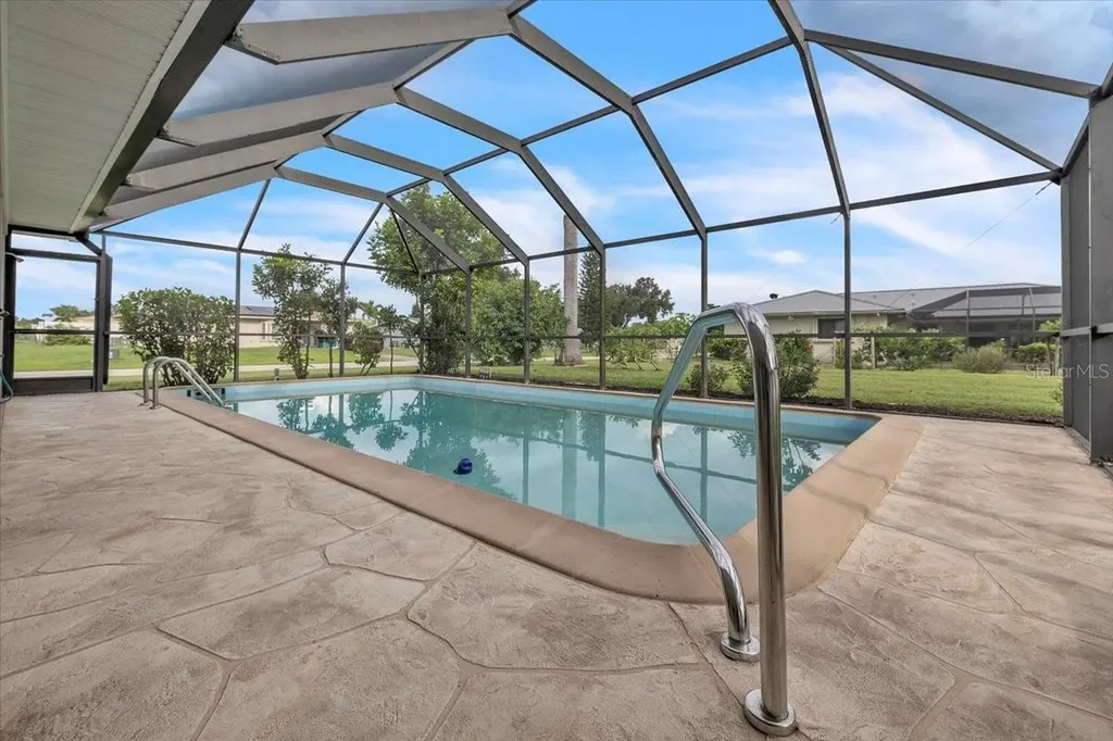 907 Sidney Terrace NW Port Charlotte FL 33948