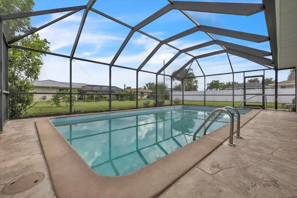 907 Sidney Terrace NW Port Charlotte FL 33948