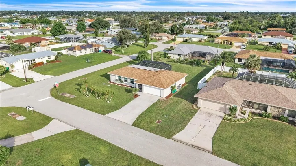 907 Sidney Terrace NW Port Charlotte FL 33948