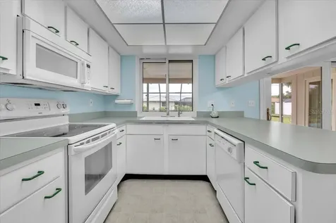 907 Sidney Terrace NW Port Charlotte FL 33948