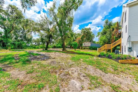 2003 W Sam Allen Road Plant City FL 33565