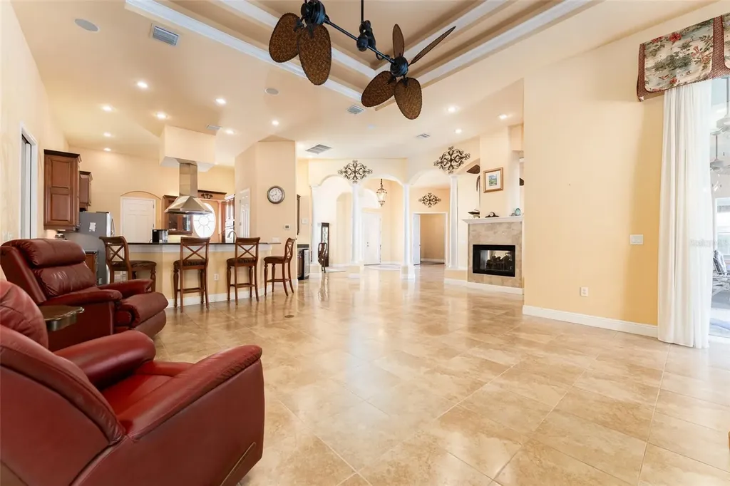 825 Birdie Way Apollo Beach FL 33572