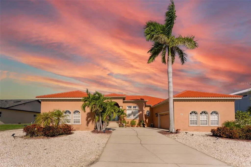 825 Birdie Way Apollo Beach FL 33572