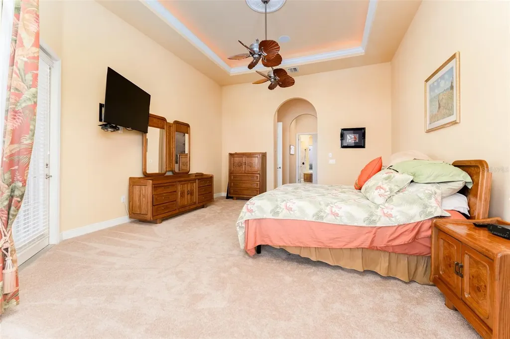 825 Birdie Way Apollo Beach FL 33572