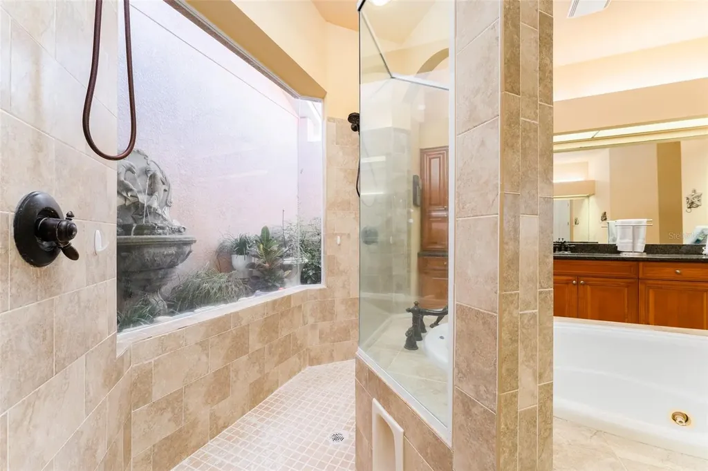 825 Birdie Way Apollo Beach FL 33572