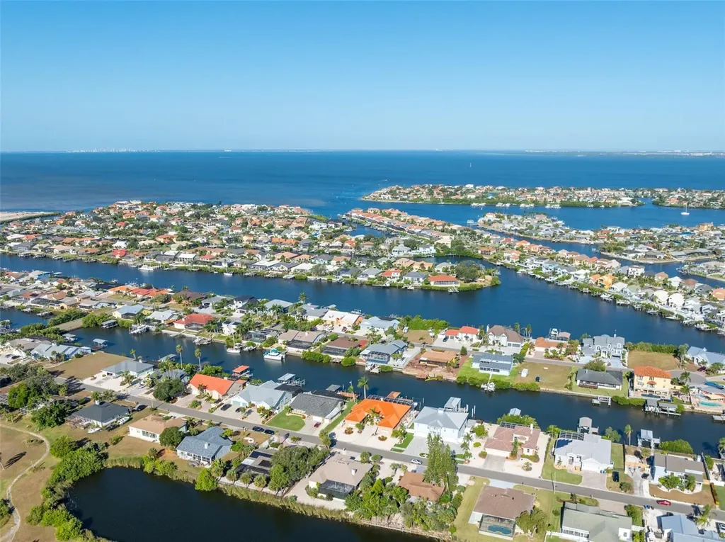 825 Birdie Way Apollo Beach FL 33572