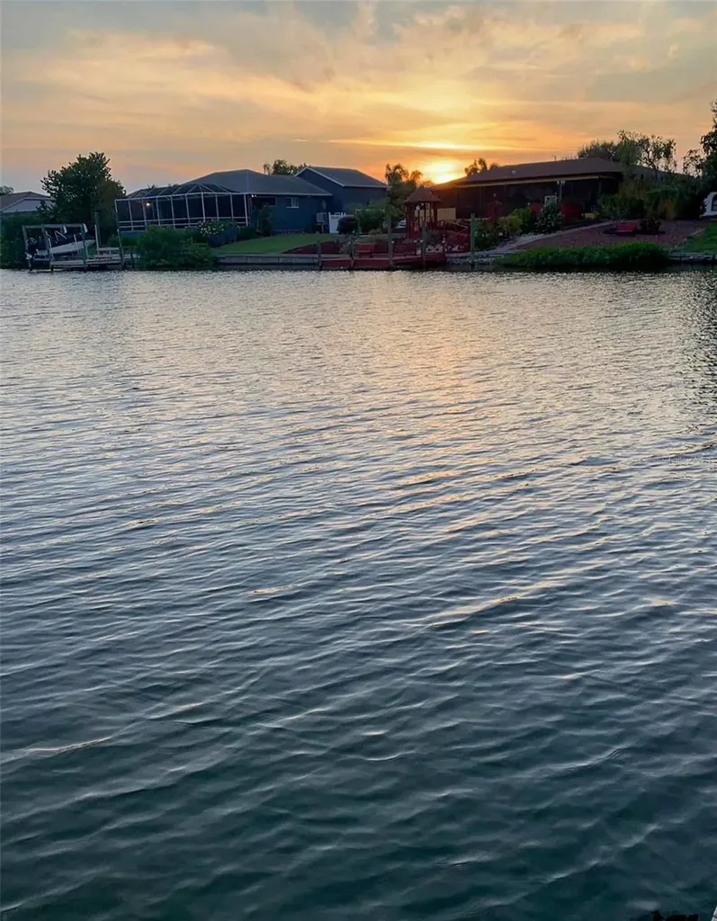 825 Birdie Way Apollo Beach FL 33572