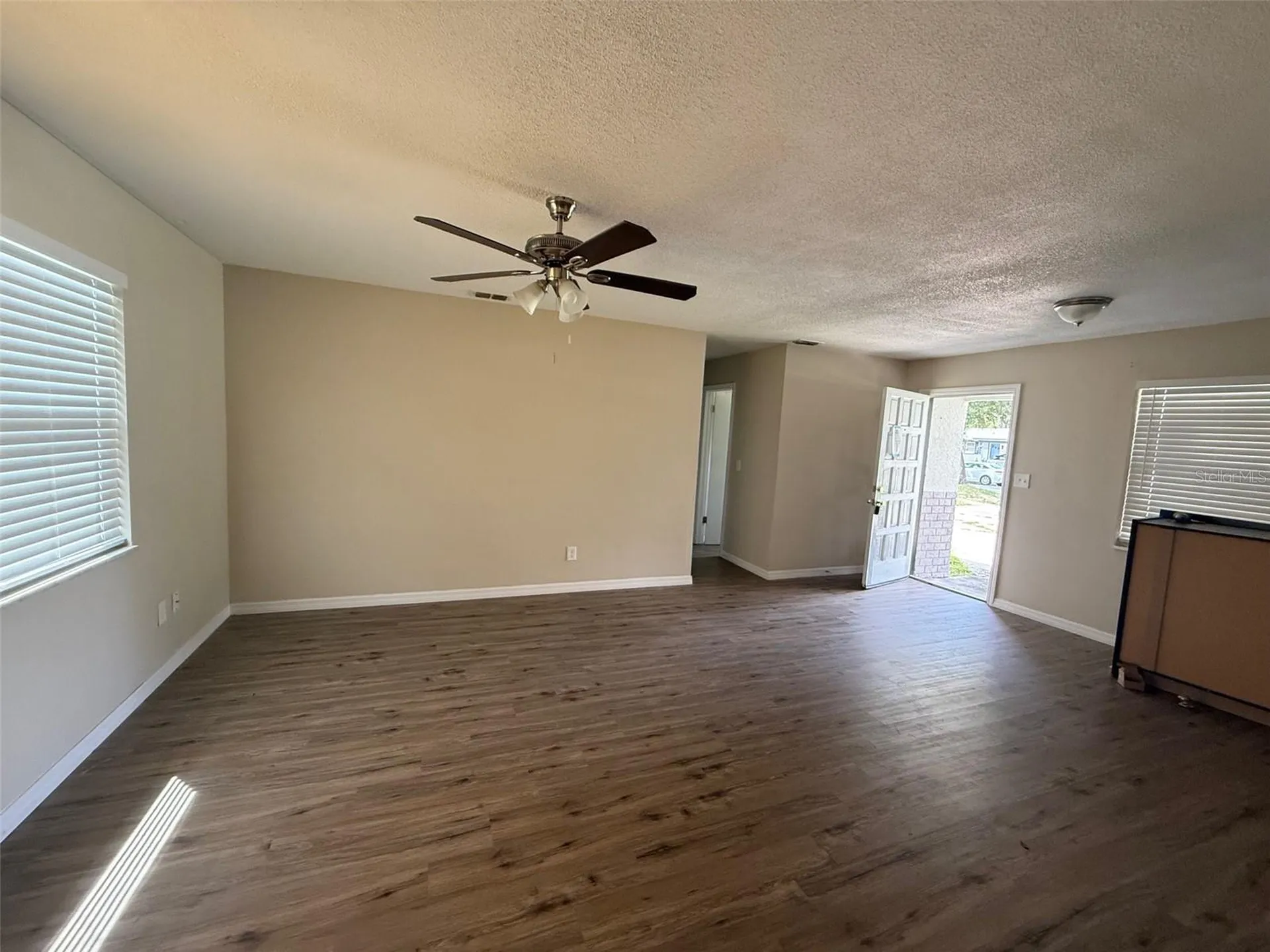1893 Aaron Avenue Orlando FL 32811