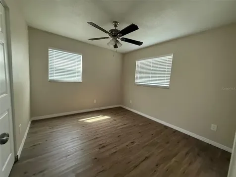 1893 Aaron Avenue Orlando FL 32811