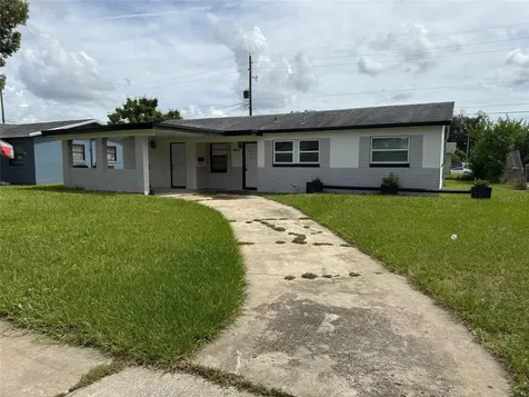 1893 Aaron Avenue Orlando FL 32811