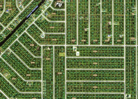 399 Halloran Street Port Charlotte FL 33953