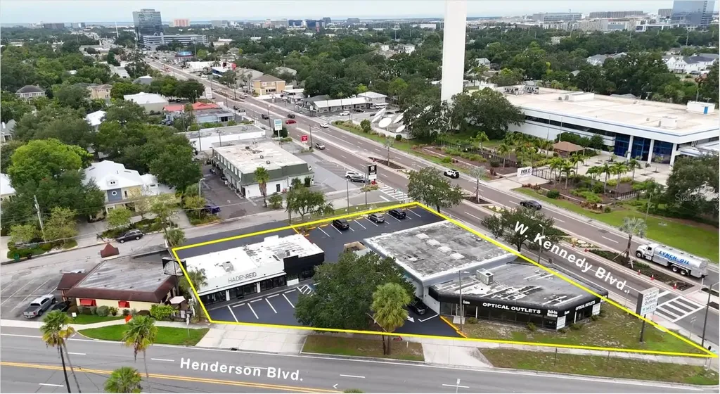 3202 W Kennedy Boulevard Tampa FL 33609