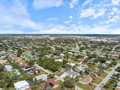 621 Hibiscus Drive Venice FL 34285