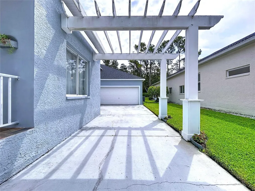 19217 Sea Mist Lane Lutz FL 33558