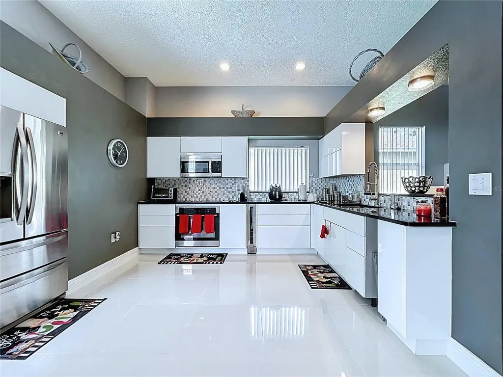 19217 Sea Mist Lane Lutz FL 33558