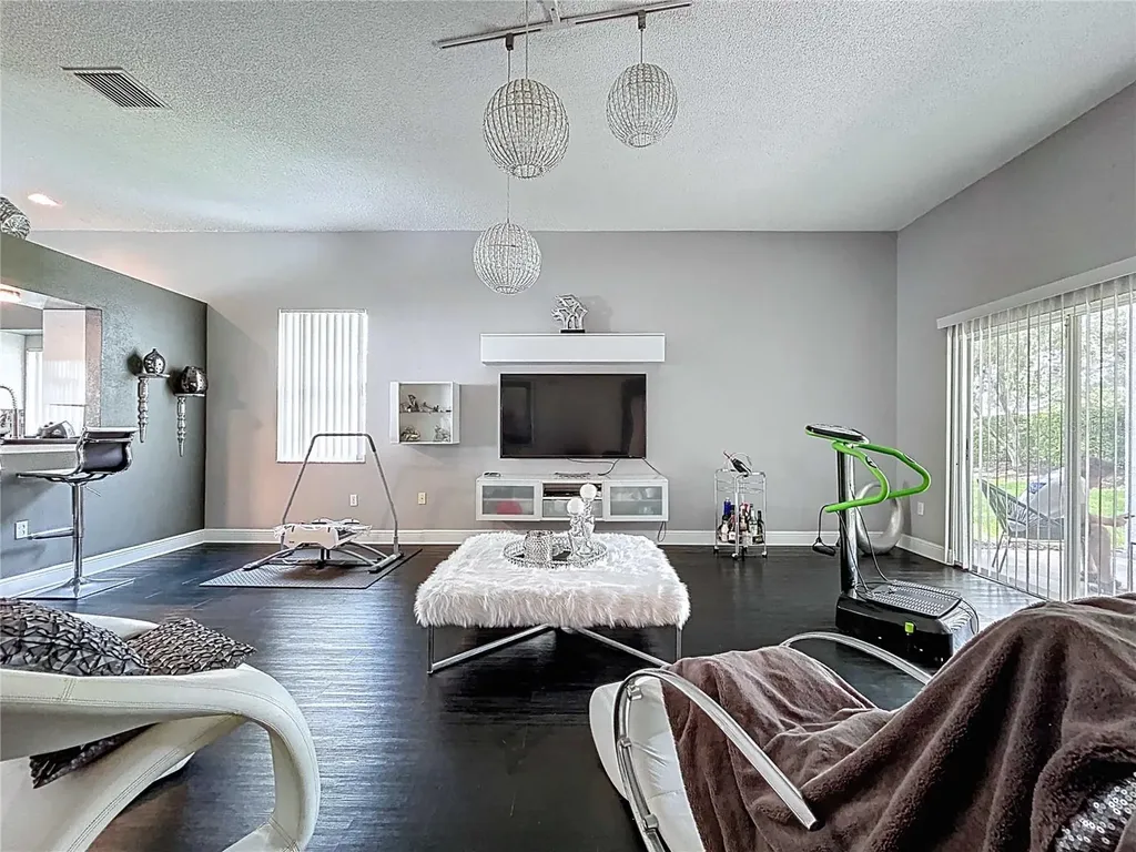 19217 Sea Mist Lane Lutz FL 33558