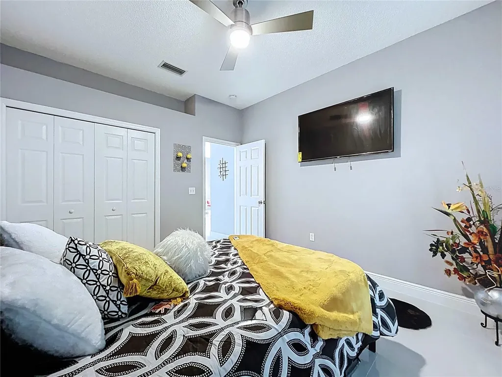 19217 Sea Mist Lane Lutz FL 33558