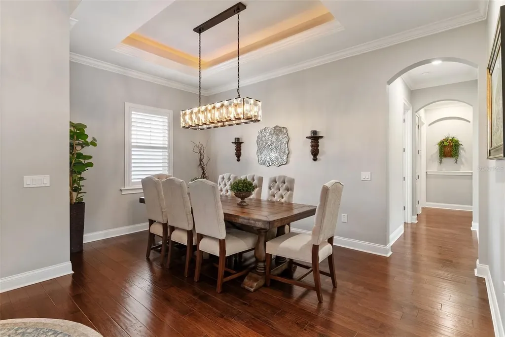 10705 Crane Hill Court Thonotosassa FL 33592