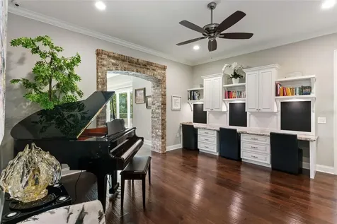 10705 Crane Hill Court Thonotosassa FL 33592