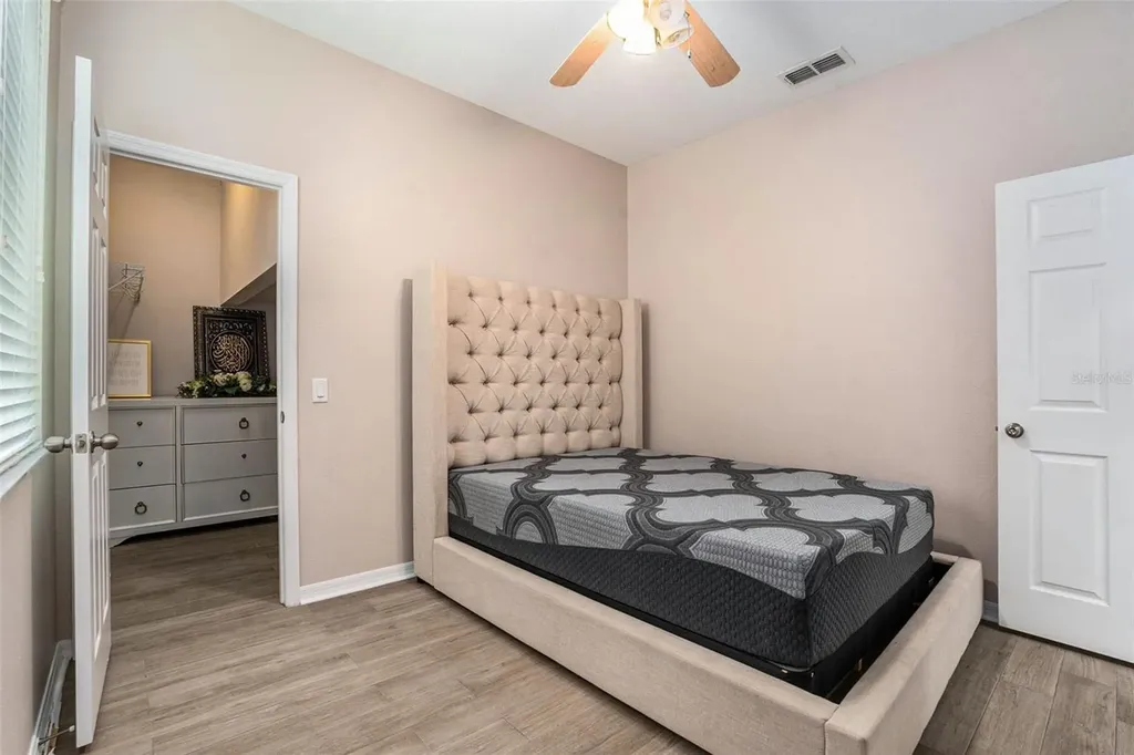 10737 Breaking Rocks Drive Tampa FL 33647
