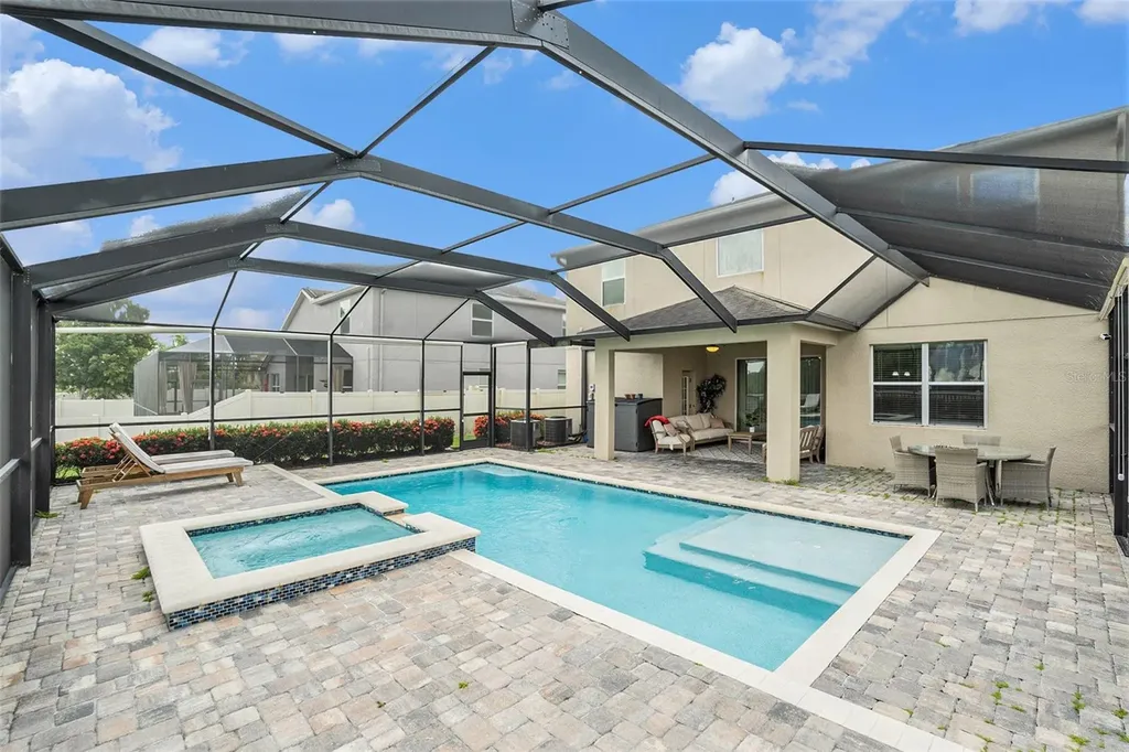 10737 Breaking Rocks Drive Tampa FL 33647