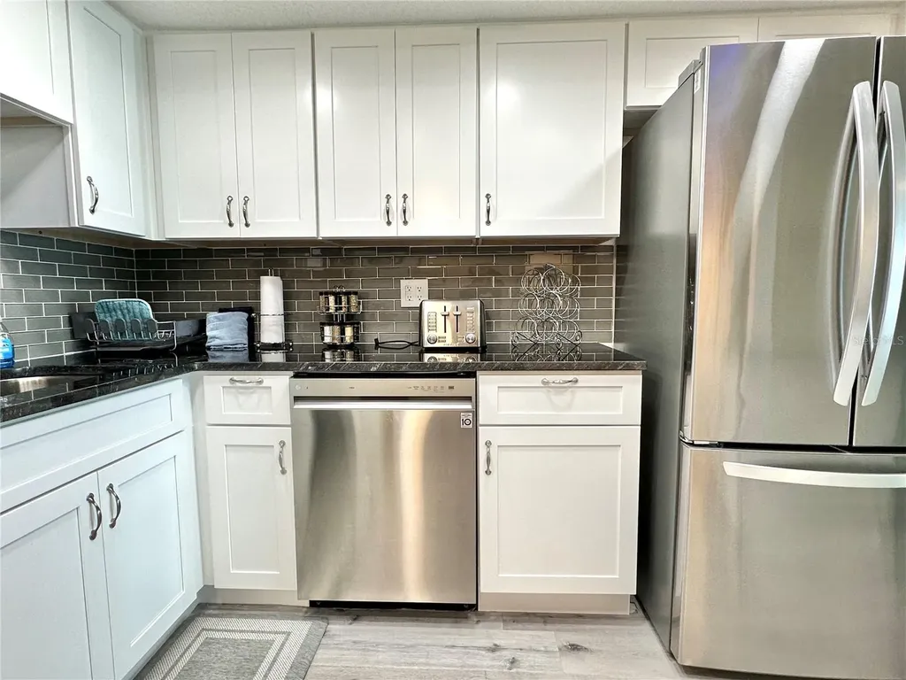 855 Bayway Boulevard Clearwater FL 33767