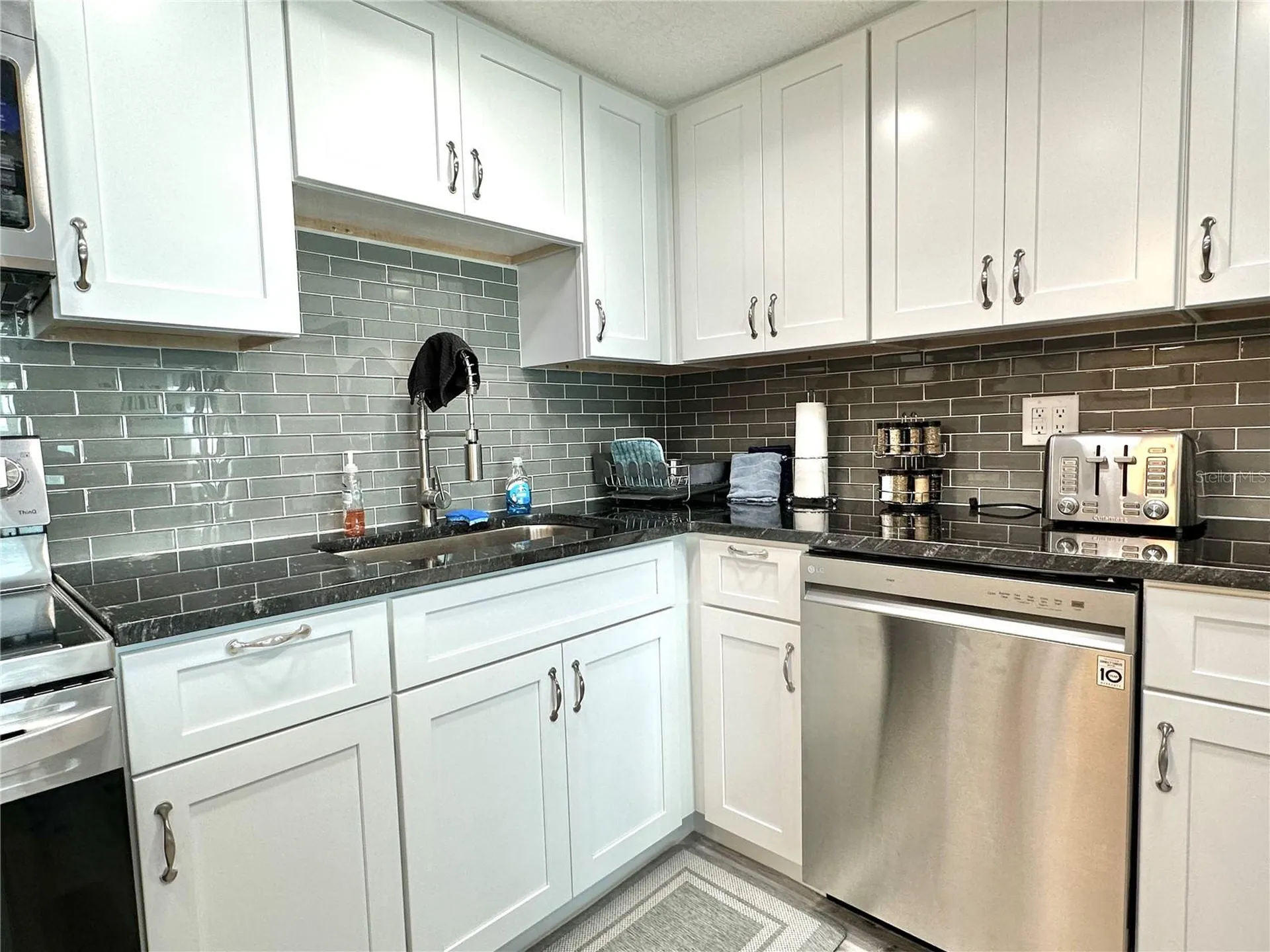 855 Bayway Boulevard Clearwater FL 33767