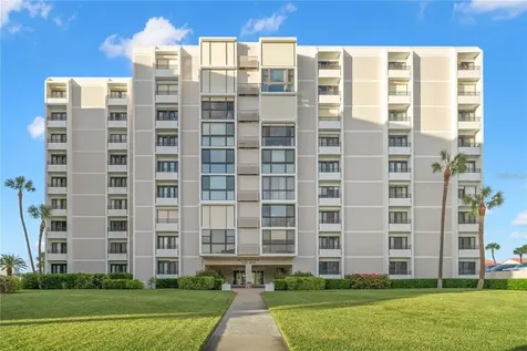 855 Bayway Boulevard Clearwater FL 33767