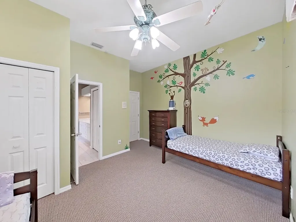 17307 Oak Ledge Drive Lutz FL 33549