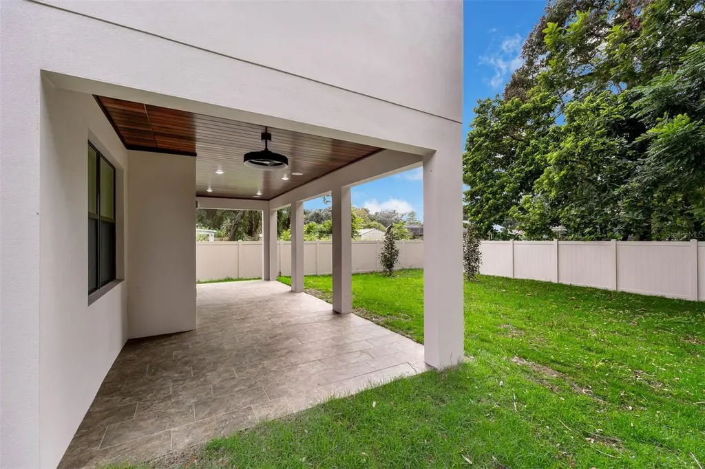 1910 Cloverlawn Avenue Orlando FL 32806