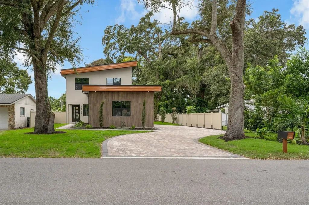 1910 Cloverlawn Avenue Orlando FL 32806