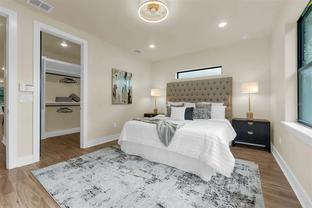 1910 Cloverlawn Avenue Orlando FL 32806