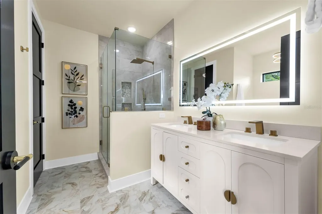 1910 Cloverlawn Avenue Orlando FL 32806