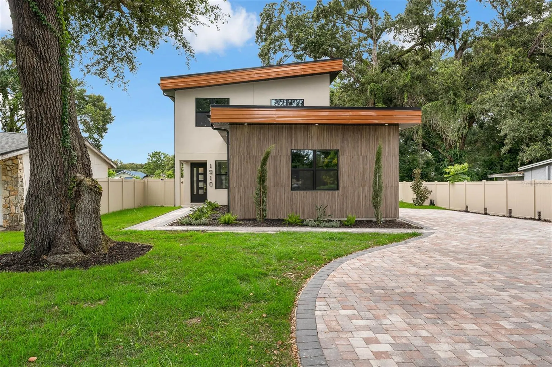 1910 Cloverlawn Avenue Orlando FL 32806