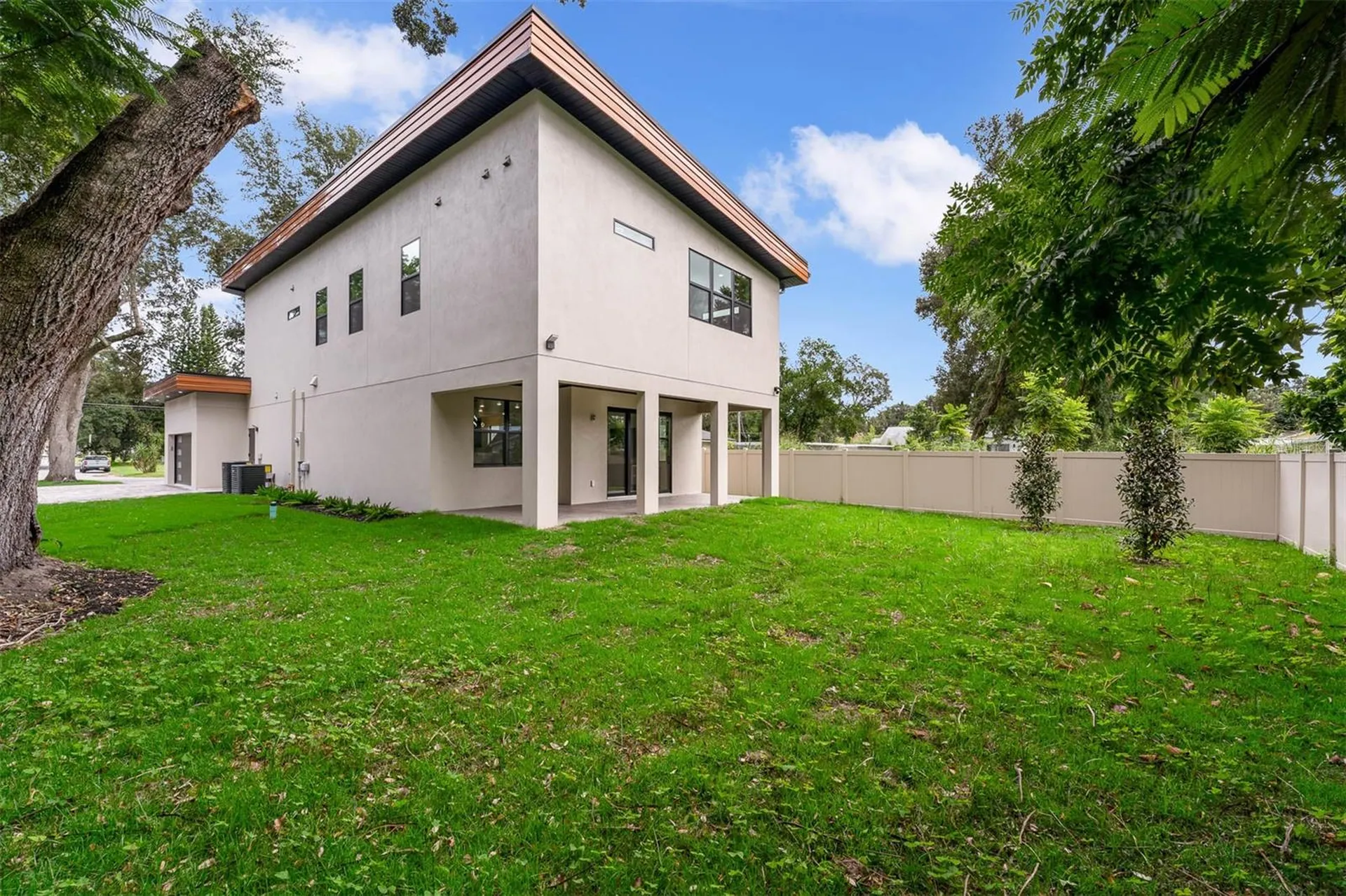 1910 Cloverlawn Avenue Orlando FL 32806