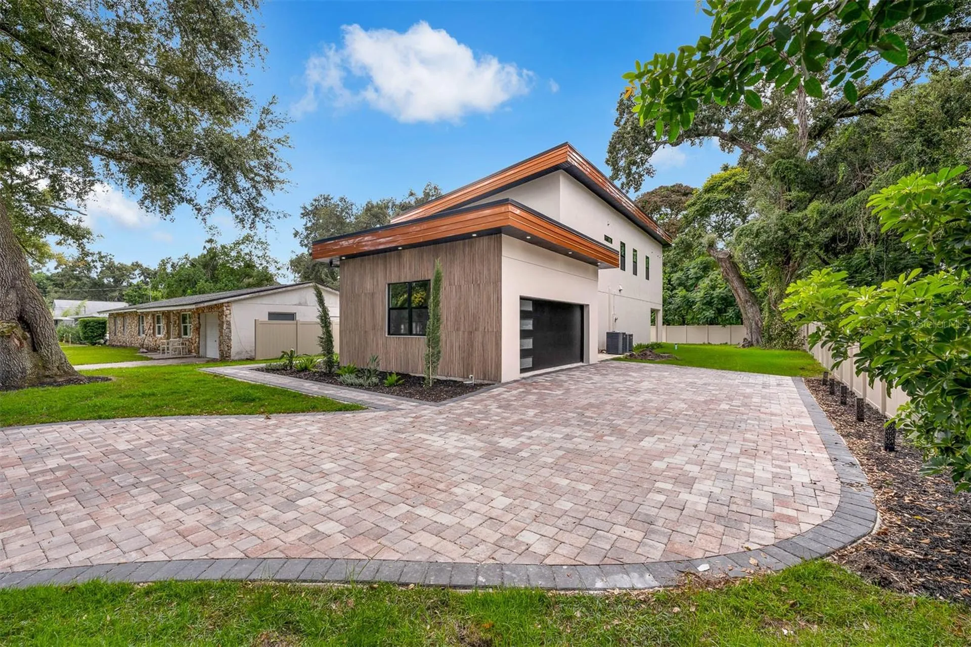 1910 Cloverlawn Avenue Orlando FL 32806