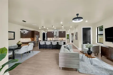1910 Cloverlawn Avenue Orlando FL 32806
